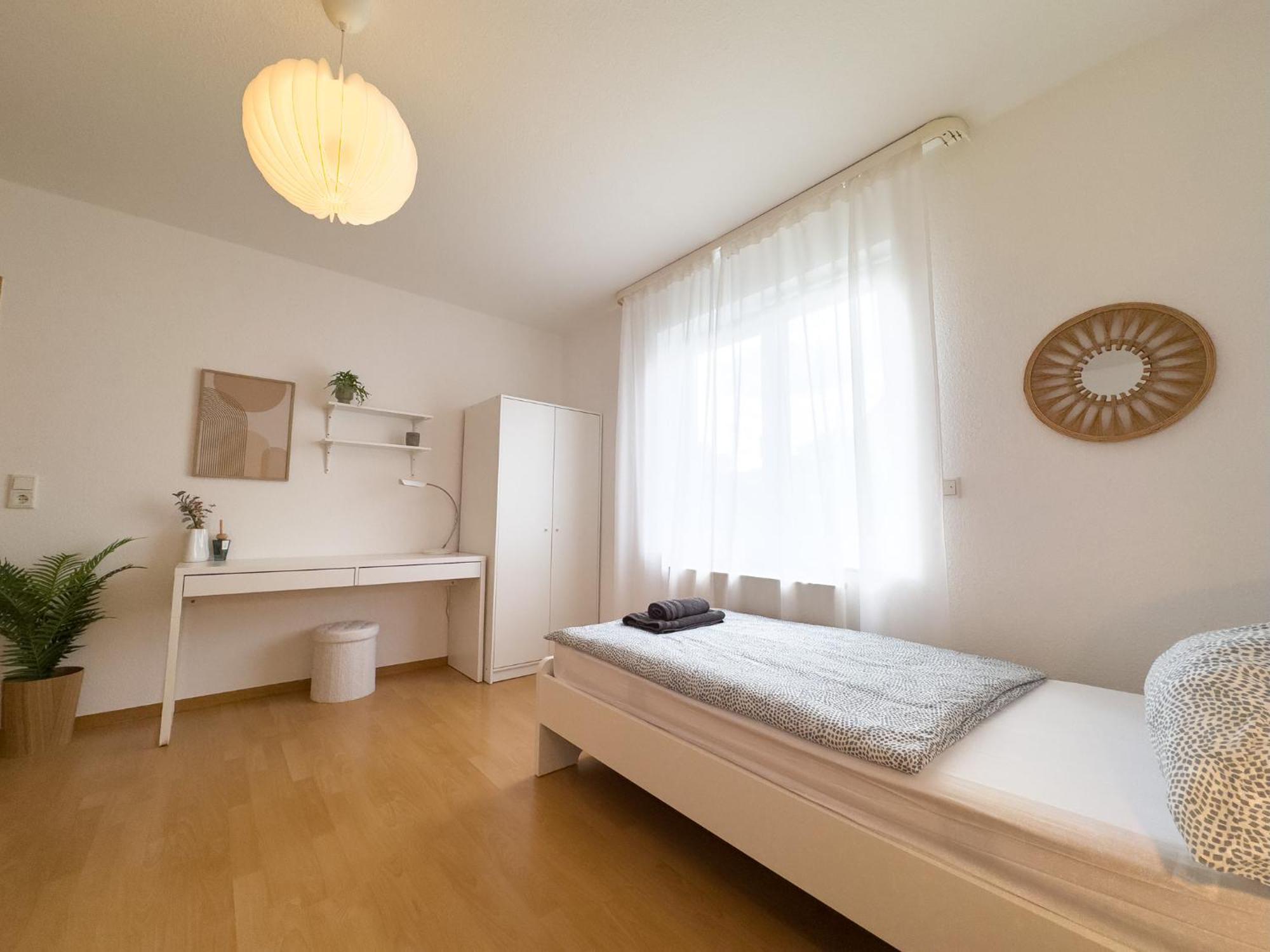 110Qm - 4 Zimmer - Privat Parkplatz - Zentral - Balkon - Mallibase Apartments Kassel Dış mekan fotoğraf