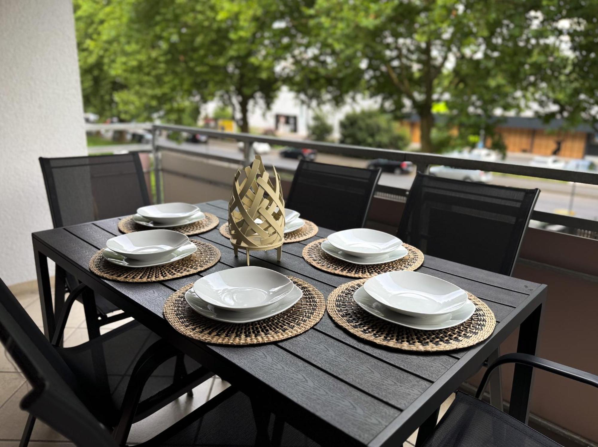 110Qm - 4 Zimmer - Privat Parkplatz - Zentral - Balkon - Mallibase Apartments Kassel Dış mekan fotoğraf